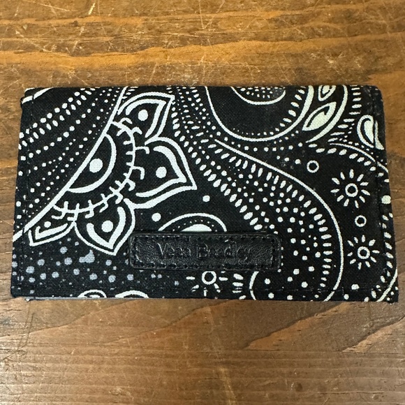 Vera Bradley Accessories :Curling Iron Cases, Eyeglass Case, Wristlet, Card Case - Picture 12 of 13